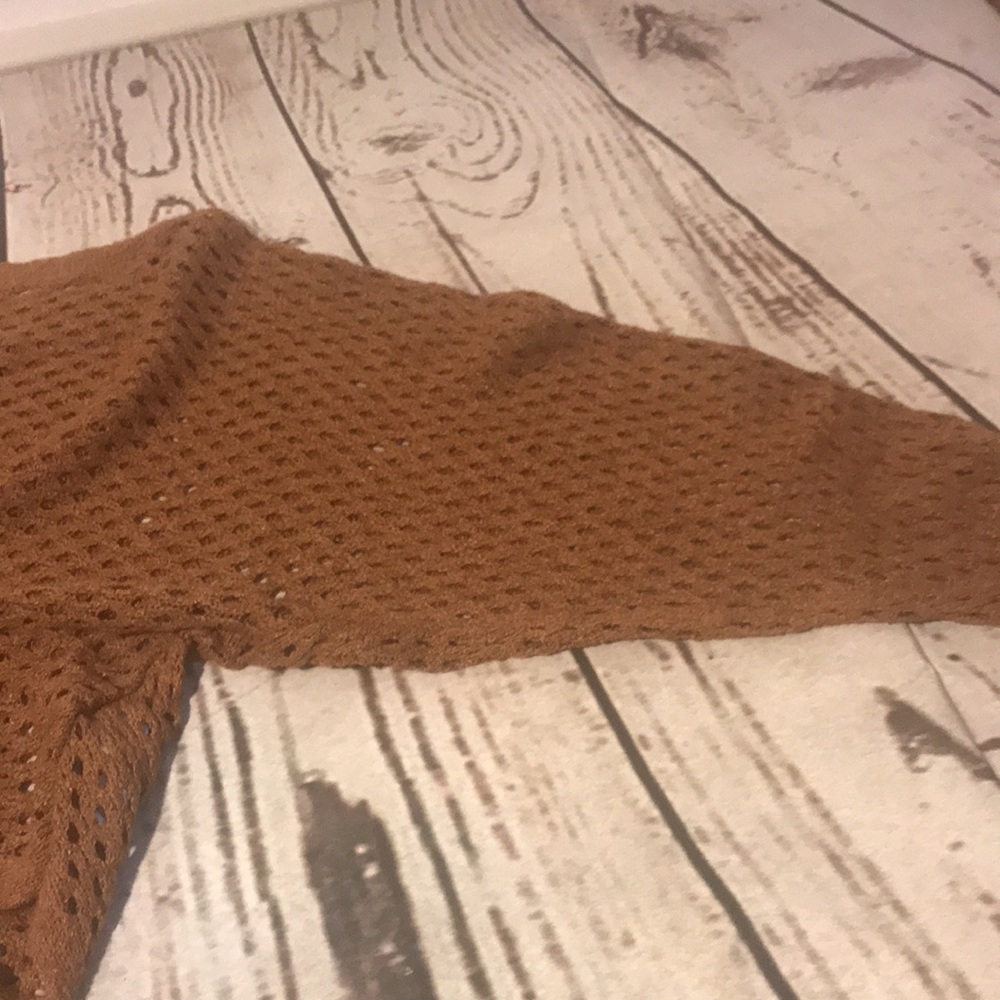 Sweater - Picture 5 of 6